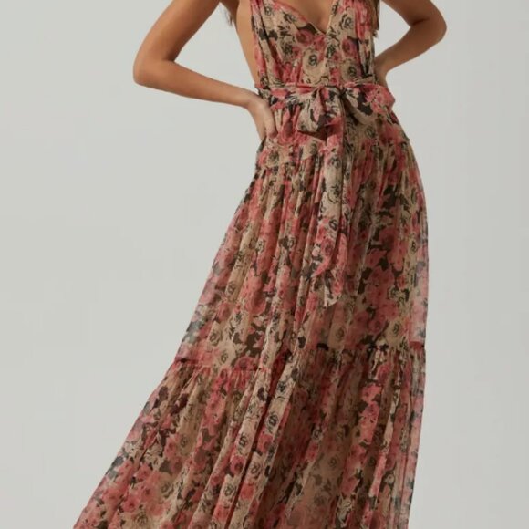 ASTR Eartha Floral Maxi Dress - Picture 2 of 9